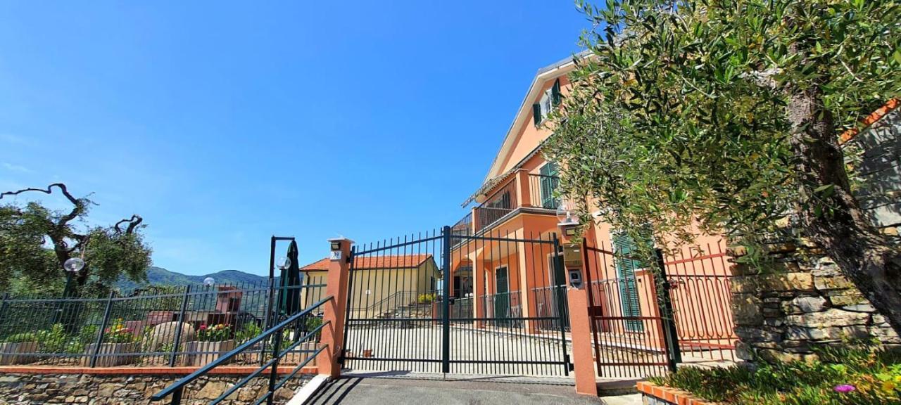 شقة Leivi  في Casa Del Sole #Bluchalet المظهر الخارجي الصورة
