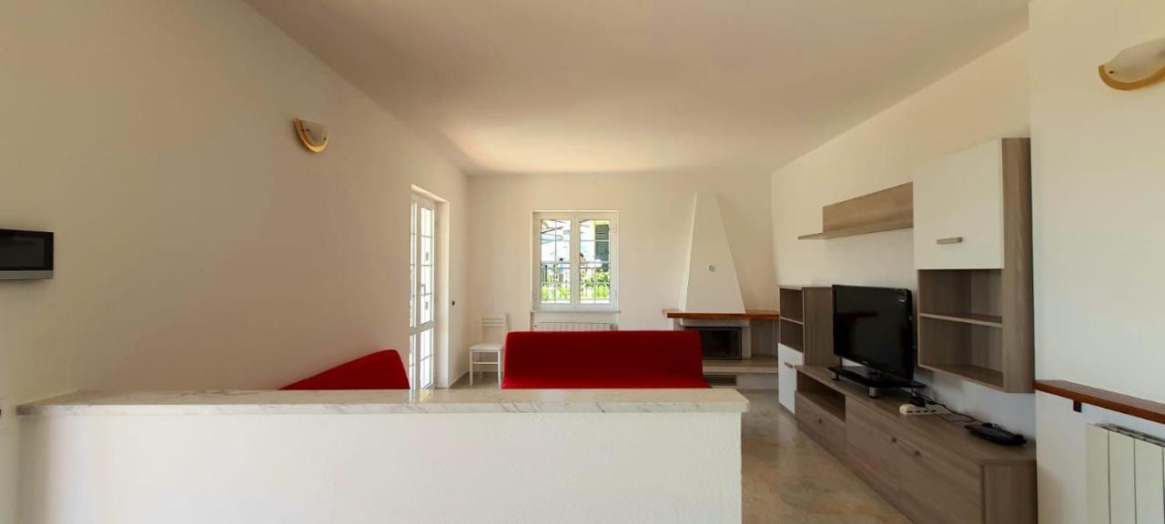 شقة Leivi  في Casa Del Sole #Bluchalet المظهر الخارجي الصورة